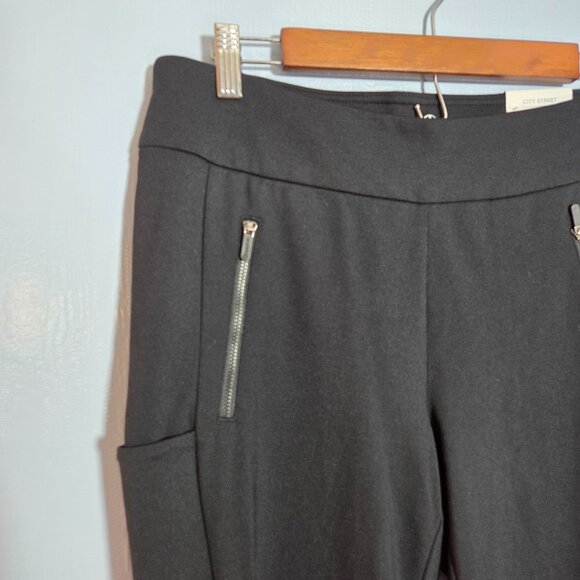 Gaiam Medium Black Pull On Skinny Leg Ponte Pant Leggings Pockets NWT - Picture 3 of 11